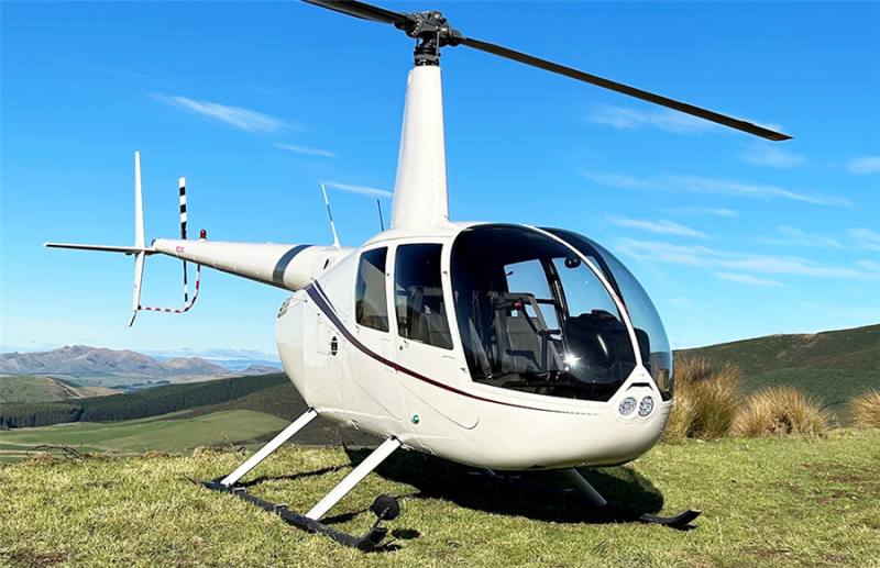 Robinson R44-2.png